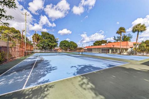 801 W Oakland Park Boulevard Oakland Park FL 33311