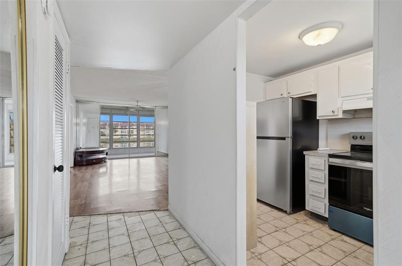 8951 Sunrise Lakes Boulevard Sunrise FL 33322