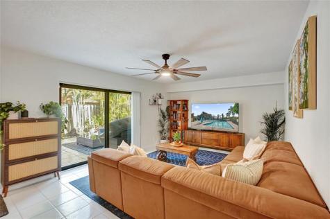 9925 NW 6th Court Plantation FL 33324