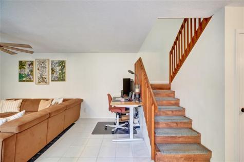 9925 NW 6th Court Plantation FL 33324
