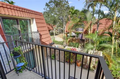 9925 NW 6th Court Plantation FL 33324