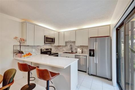 9925 NW 6th Court Plantation FL 33324