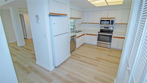 221 NE Plantation Road Stuart FL 34996