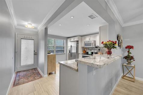 3203 Portofino Point Coconut Creek FL 33066