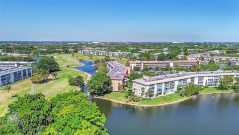 3203 Portofino Point Coconut Creek FL 33066