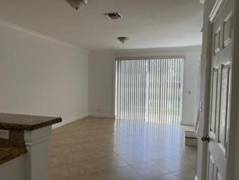 2560 Cordoba Bend Weston FL 33327