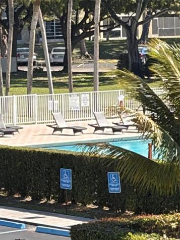 Lauderdale Lakes FL 33319
