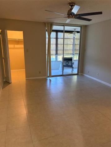 Lauderdale Lakes FL 33319