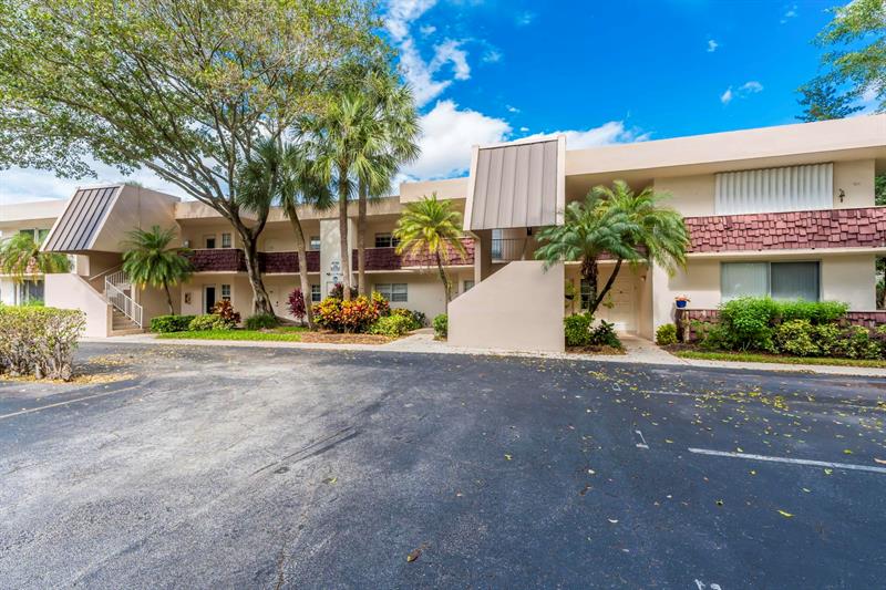 2951 S Palm Aire Drive Pompano Beach FL 33069