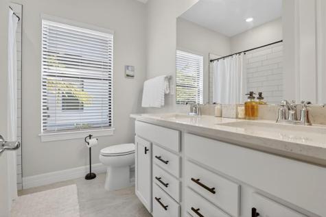 770 NW 82nd Terrace Plantation FL 33324