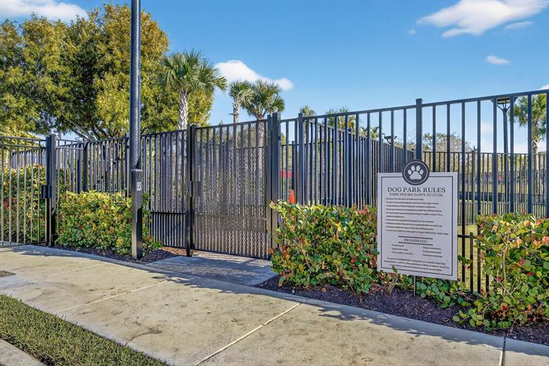 770 NW 82nd Terrace Plantation FL 33324