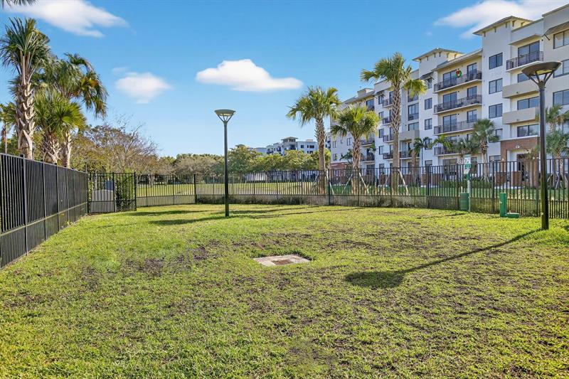 770 NW 82nd Terrace Plantation FL 33324