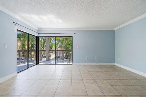 13022 SW 88 Terrace North Miami FL 33186