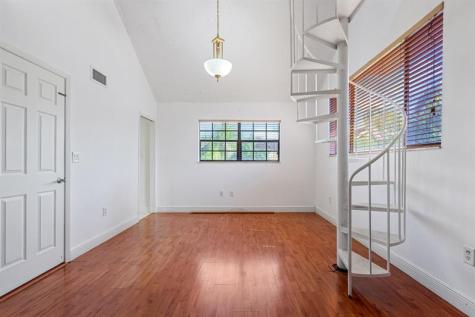 13022 SW 88 Terrace North Miami FL 33186