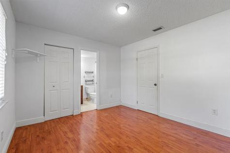 13022 SW 88 Terrace North Miami FL 33186
