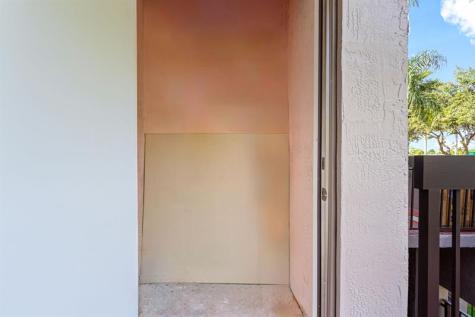 13022 SW 88 Terrace North Miami FL 33186