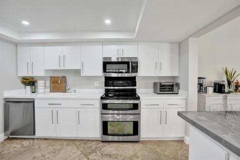 501 N Riverside Drive Pompano Beach FL 33062
