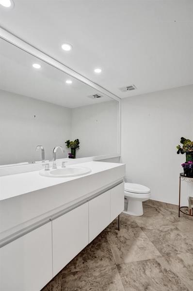 501 N Riverside Drive Pompano Beach FL 33062