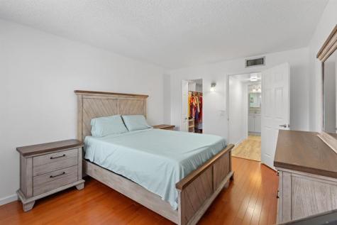 9660 Sunrise Lakes Boulevard Sunrise FL 33322