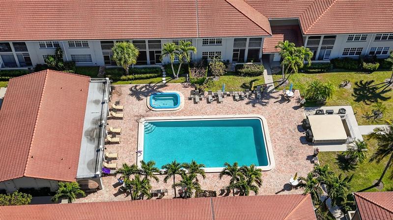 250 NE 20th Street Boca Raton FL 33431