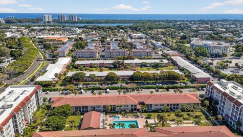 250 NE 20th Street Boca Raton FL 33431