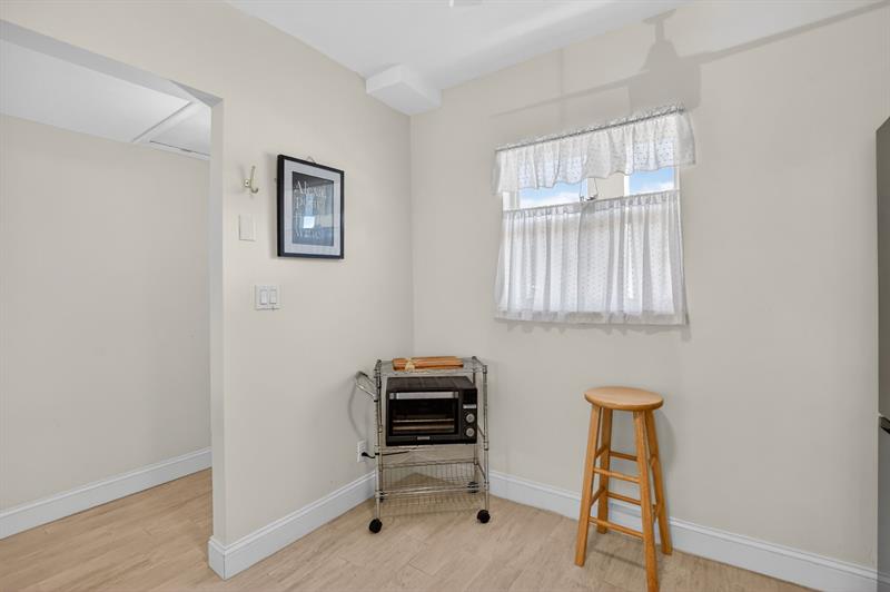 250 NE 20th Street Boca Raton FL 33431