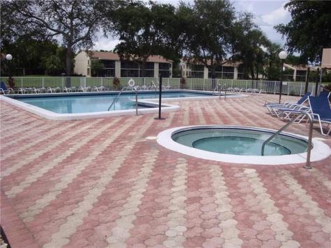 2059 SW 15th Street Deerfield Beach FL 33442