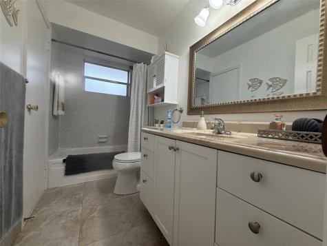 3430 NW 52nd Avenue Lauderdale Lakes FL 33319