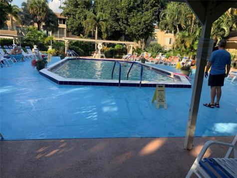 3430 NW 52nd Avenue Lauderdale Lakes FL 33319