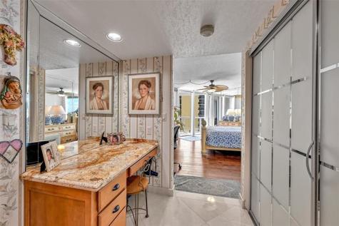 16425 Collins Avenue Sunny Isles Beach FL 33160