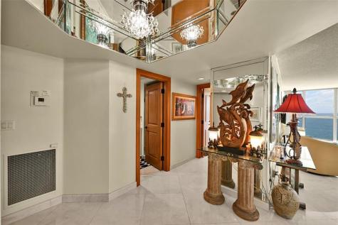 16425 Collins Avenue Sunny Isles Beach FL 33160