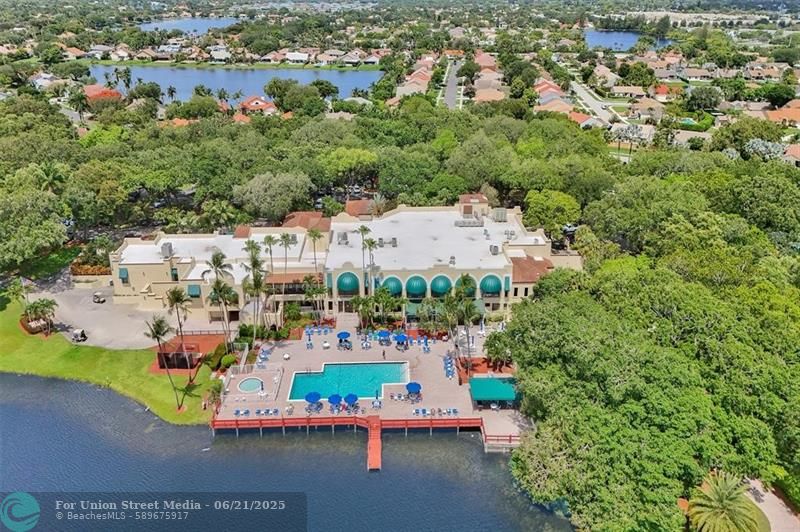 9480 Poinciana Place Davie FL 33324
