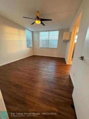 9480 Poinciana Place Davie FL 33324