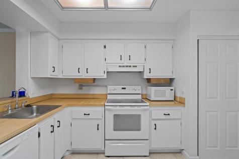 4550 NW 18th Avenue Deerfield Beach FL 33064