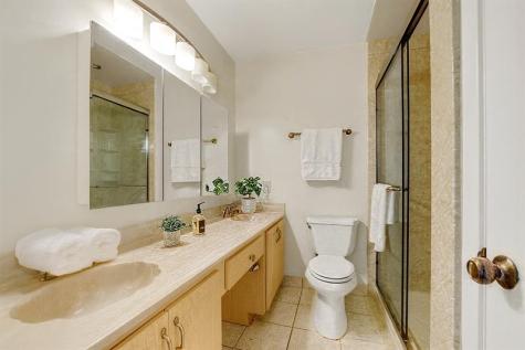 3100 NE 48th Street Fort Lauderdale FL 33308