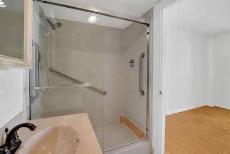 3100 NE 48th Street Fort Lauderdale FL 33308