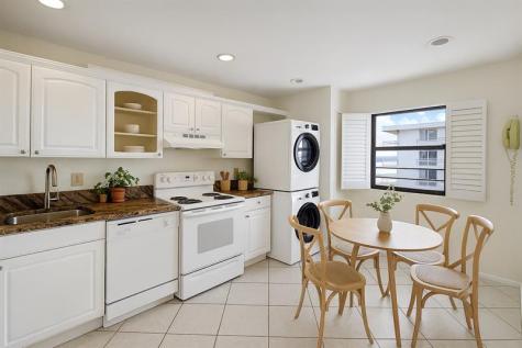 3100 NE 48th Street Fort Lauderdale FL 33308