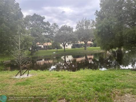 3281 Cocoplum Circle Coconut Creek FL 33063