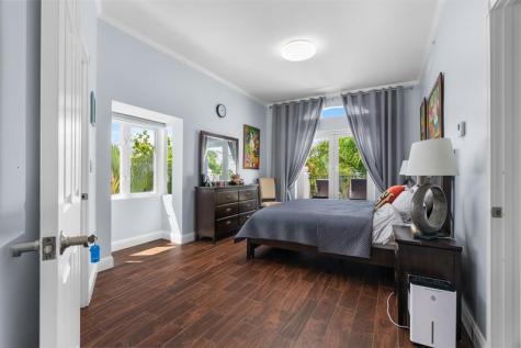 70 Isle Of Venice Fort Lauderdale FL 33301