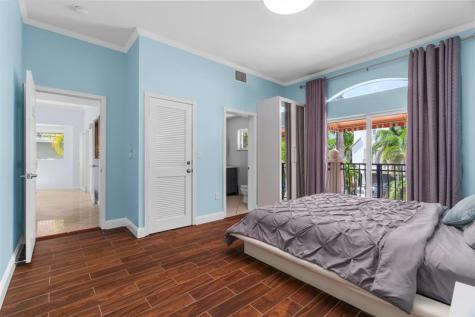 70 Isle Of Venice Fort Lauderdale FL 33301