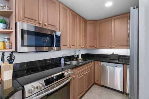 70 Isle Of Venice Fort Lauderdale FL 33301