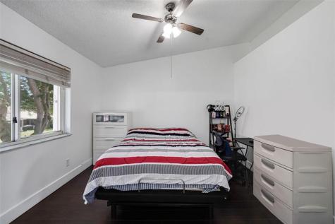 757 NW 208th Drive Pembroke Pines FL 33029