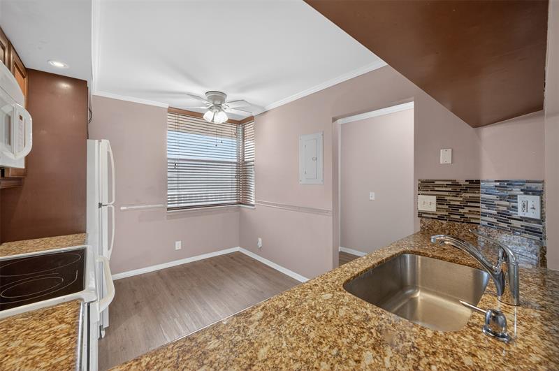 2524 NW 104th Avenue Sunrise FL 33322