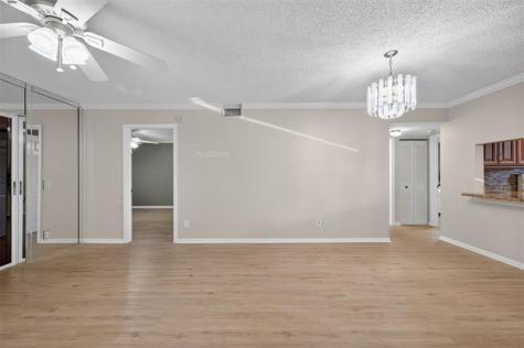 2524 NW 104th Avenue Sunrise FL 33322