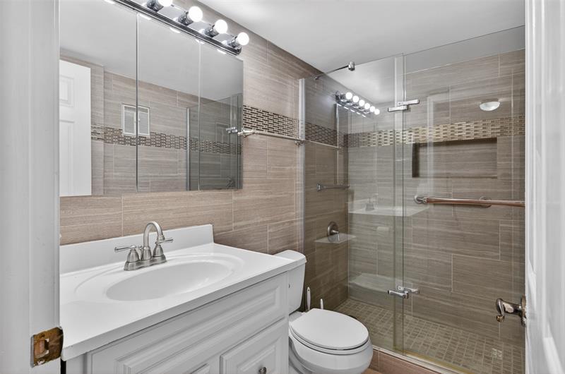 2524 NW 104th Avenue Sunrise FL 33322