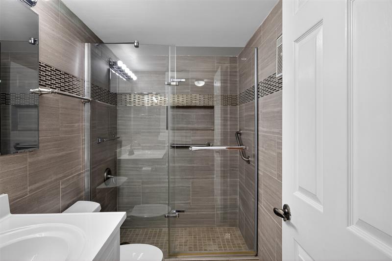 2524 NW 104th Avenue Sunrise FL 33322