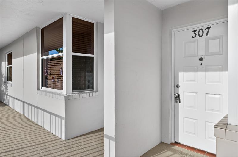 2524 NW 104th Avenue Sunrise FL 33322