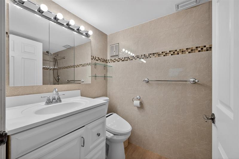 2524 NW 104th Avenue Sunrise FL 33322