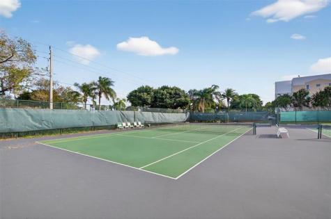 2524 NW 104th Avenue Sunrise FL 33322
