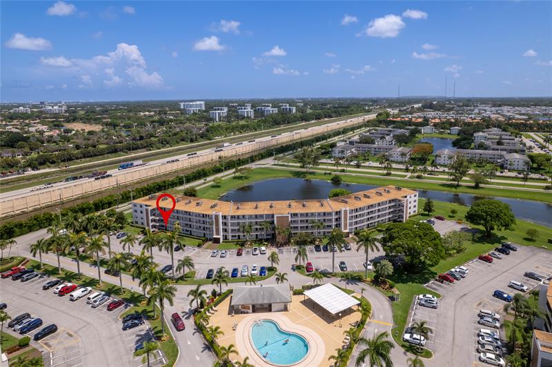 1052 Hythe C Boca Raton FL 33434